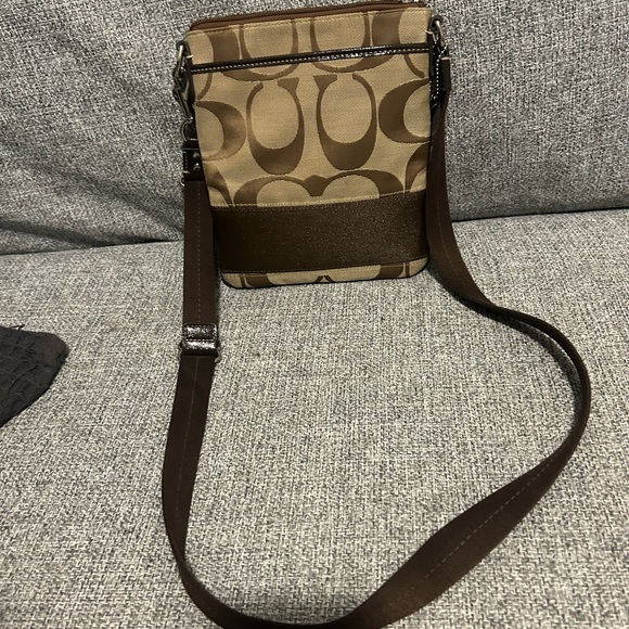 Vintage coach cross body - Picture 1 of 2